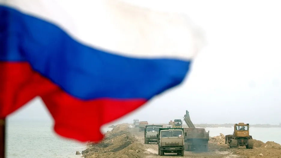 Kerčský průliv 2003: Rusko staví kontroverzní hráz