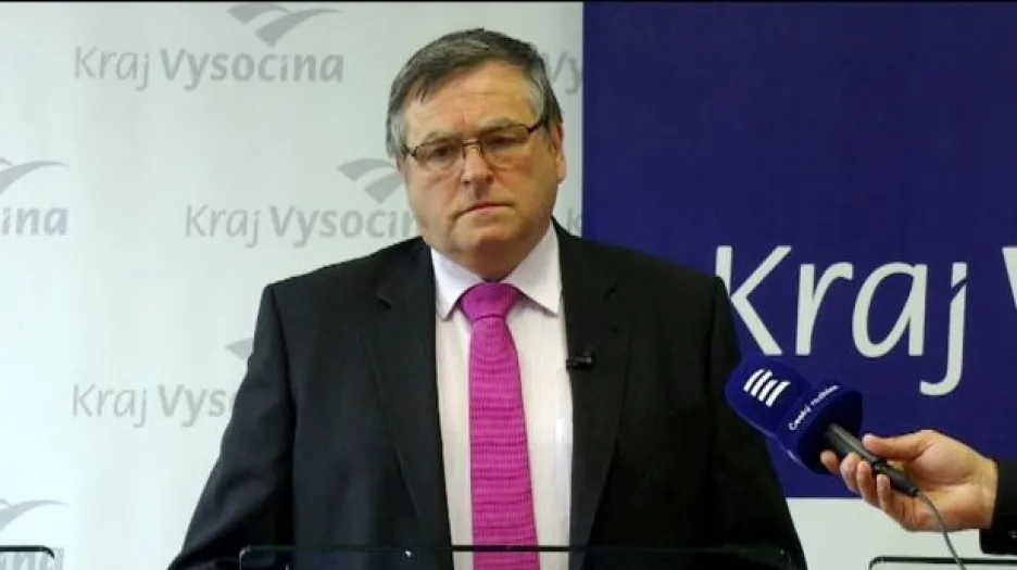 Běhounek: Ponechávám si funkci hejtmana i poslance