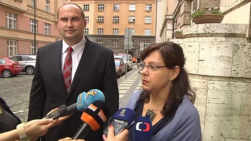 Zprávy: O mimořádné dotaci rozhodne vláda příští týden