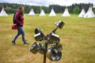 Letní tábory jsou po spuštění přihlášek do týdne vyprodané. I přes zdražení o stovky korun