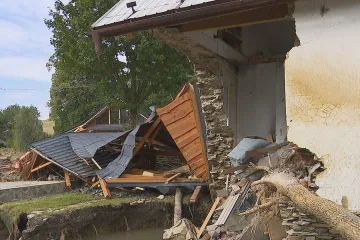 Desítky domů musí po povodni k zemi