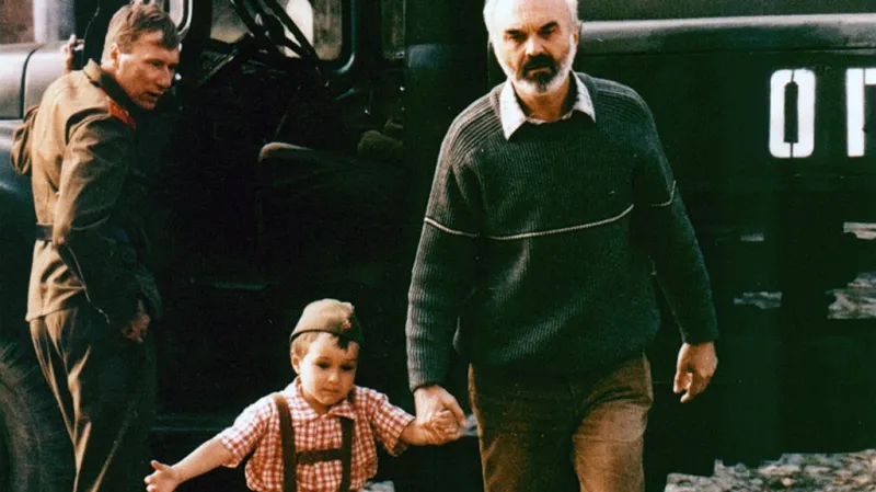 Kolja (1996, režie: Jan Svěrák)