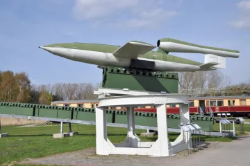 Rakety změnily způsob válčení i vojenských úvah. Dnes jsou vstupenkou do elitního klubu