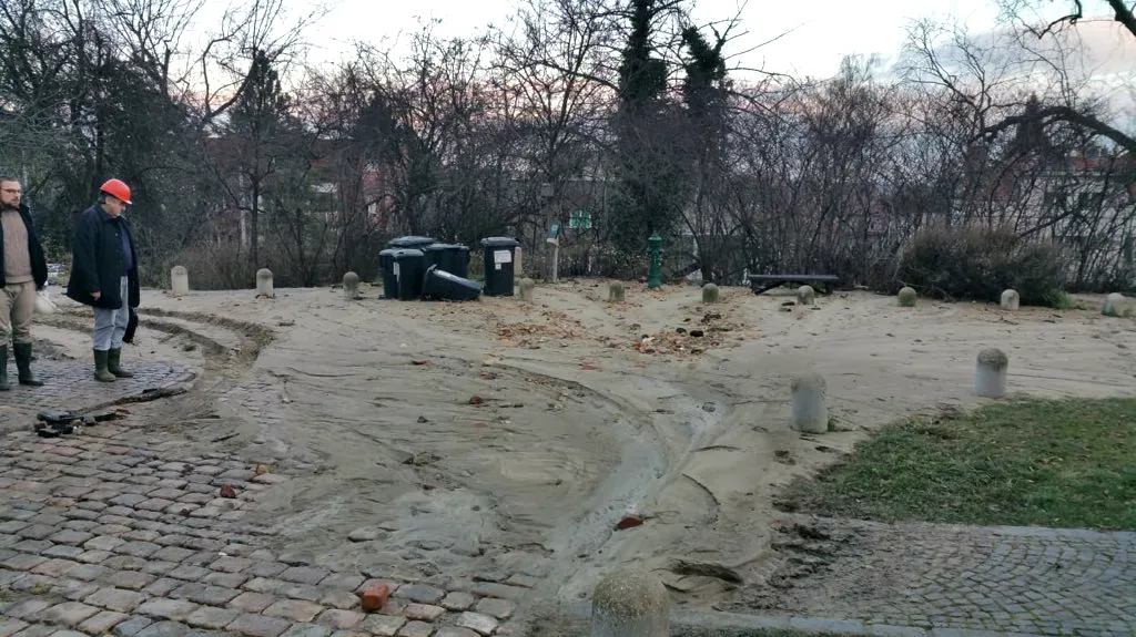 Havárie vody ve Střešovicích