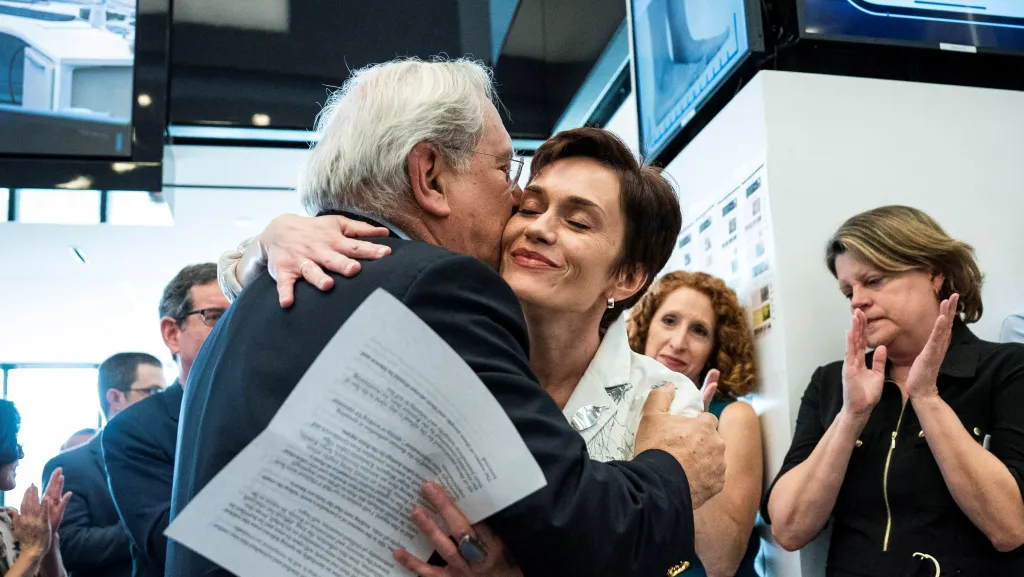 Manželka Vladimira Kara-Murzy Jevgenija v redakci listu The Washington post po oznámení vítězů Pulitzerových cen