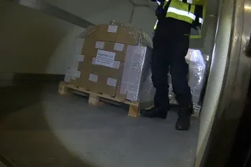 Celníci na D2 zajistili skoro tunu tablet, šlo by z nich vyrobit 80 kilogramů pervitinu