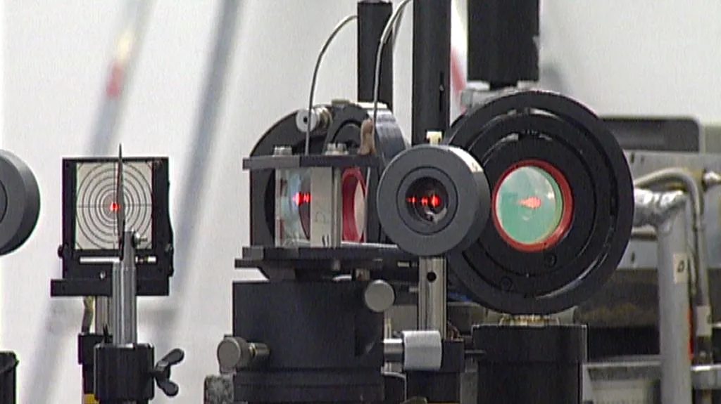 Laser
