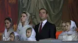 Ruský premiér Medvěděv na vánoční mši