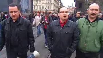 Tomáš Vandas v pochodu na Národní třídě