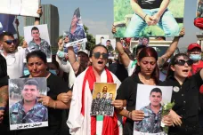 Libanonci rok od výbuchu v Bejrútu vyšli do ulic volat po spravedlnosti