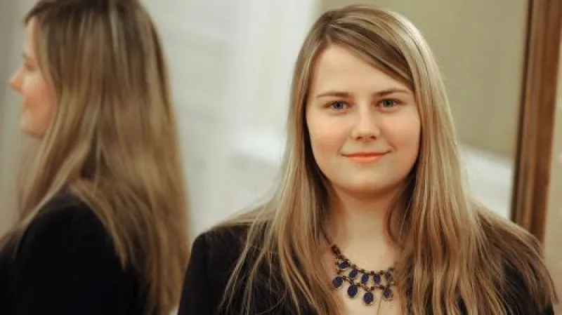 Rakušanka Natascha Kampuschová, kterou osm let věznil psychicky narušený Wolfgang Priklopil.