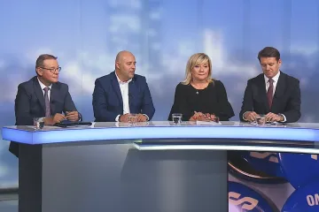 Požadavek na nárůst platů je adekvátní, míní Schillerová. Podle Skopečka je nutné se vrátit nohama na zem