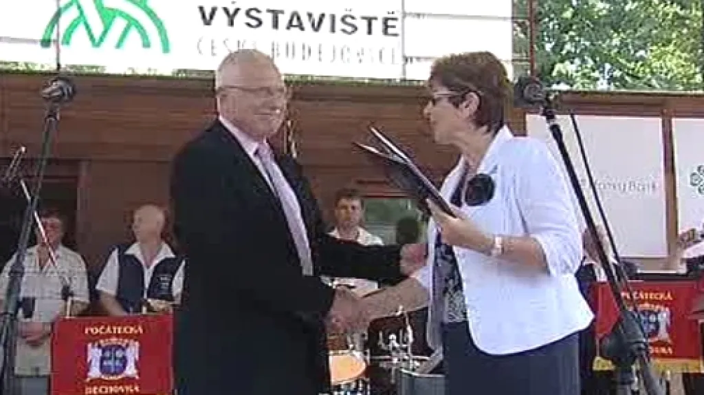 Václav Klaus zahajuje 36. ročník výstavy Země živitelka