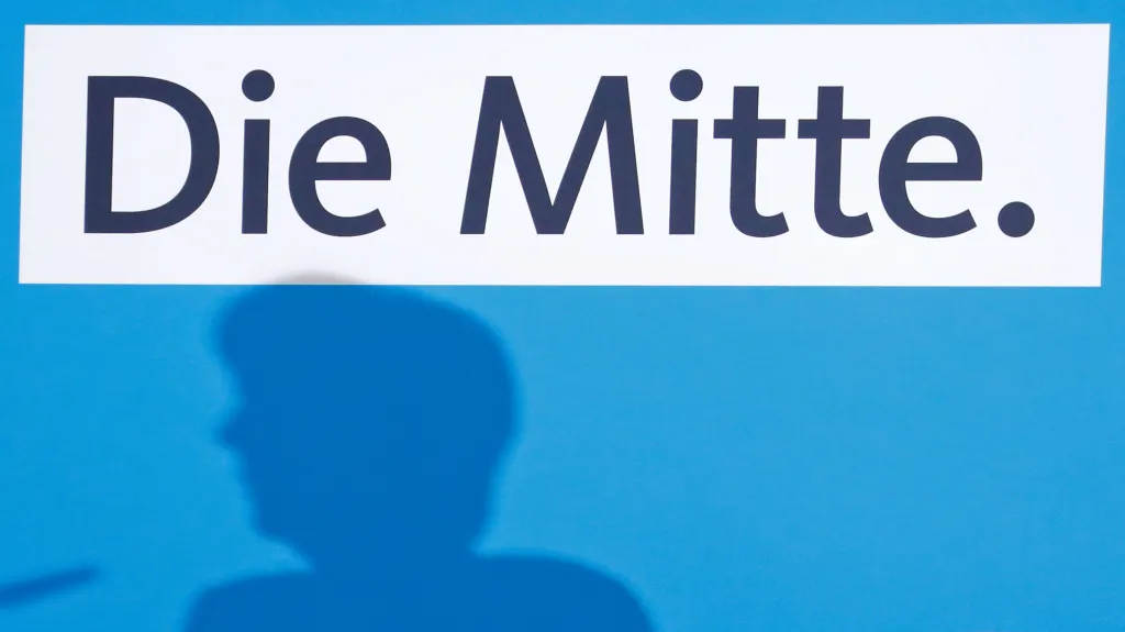 Kancléřka Merkelová během tiskové konference v ústředí CDU