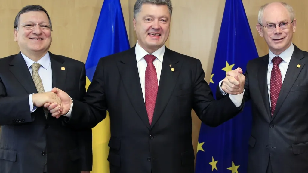 Ukrajina podepsala ekonomickou část asociační dohody s EU