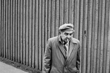 Tak mnoho, tak málo. Vladimír Birgus ve svých fotografiích svědčí o „divné době“