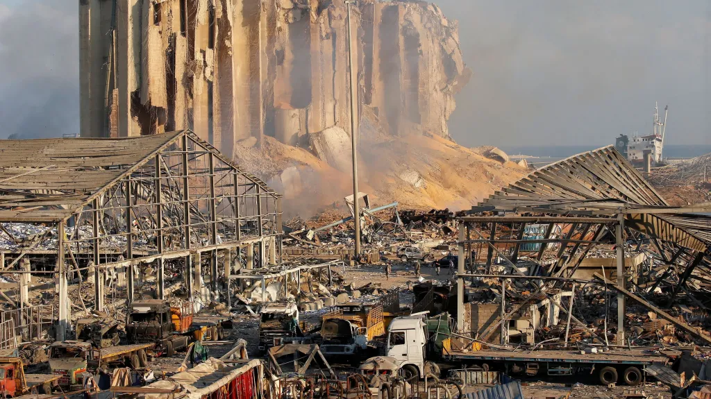Obří bejrútské silo zničené explozí