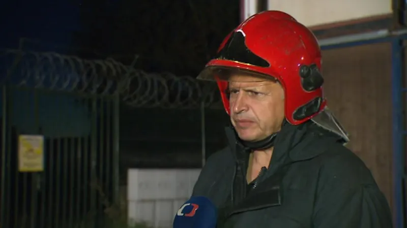 Velitel zásahu: Velkou komplikací bylo množství tlakových lahví