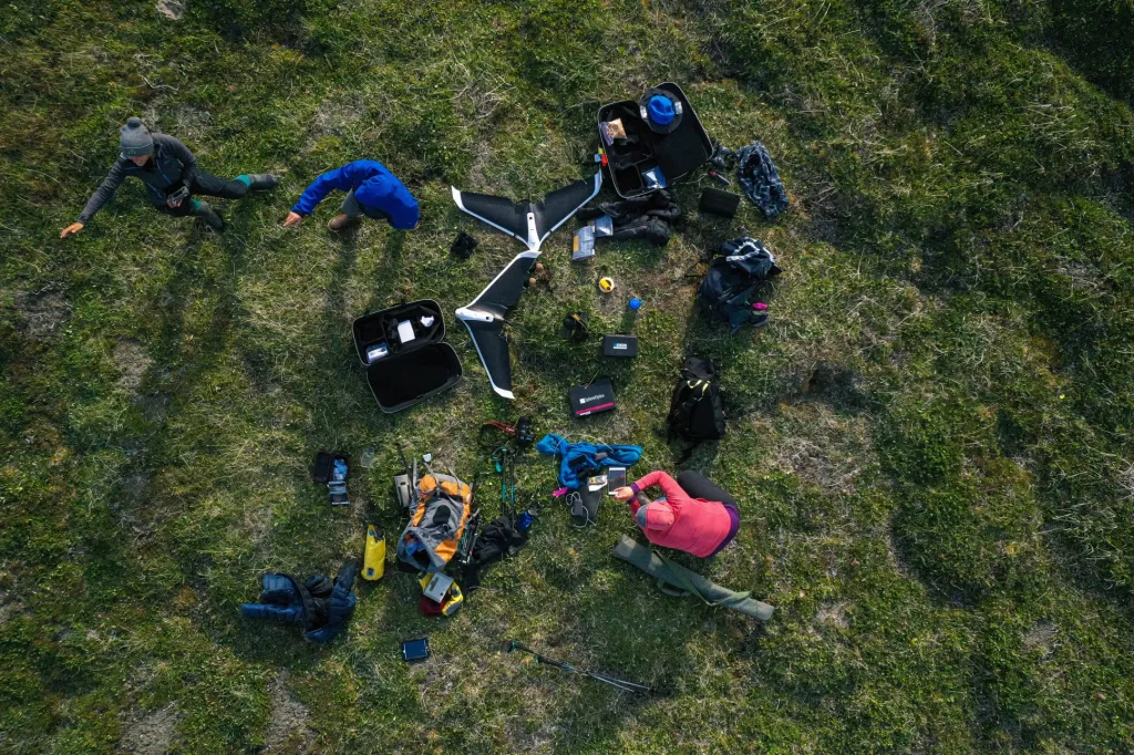 Ve studentské kategorii Ecology in action zvítězila Gergana Daskalová se snímkem „Capturing tundra vegetation change“