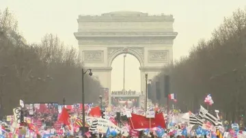 Protesty v Paříži