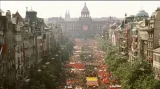 První máj '89 v Praze narušili opoziční demonstranti