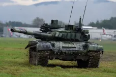 Obrana podepsala miliardový tendr na modernizaci 33 tanků