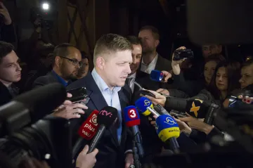Sociální sliby i ochrana hranic – dva měsíce před volbami Fico sází na jistá témata 