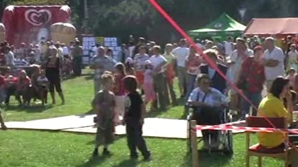 Děti slaví babí léto