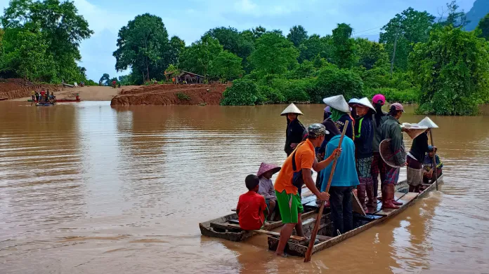 Záchranná akce v Laosu