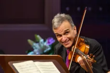 Antonín Dvořák je otcem americké koncertní hudby, říká houslista Shaham 