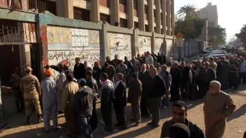 V Egyptě probíhá druhé kolo referenda o ústavě
