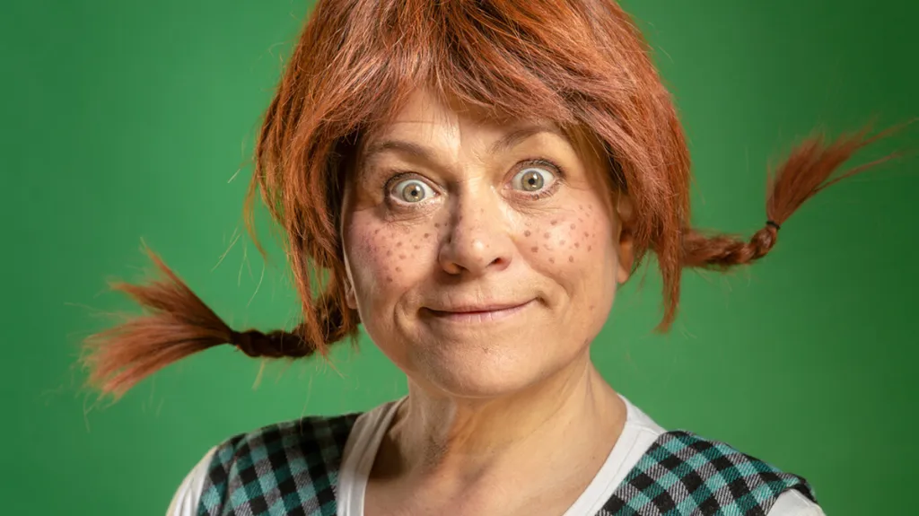 Pavla Tomicová ve hře Herečka sobotní noci