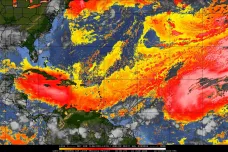 Nad Karibik dorazil obrovský oblak prachu ze Sahary. Přináší smrt i život