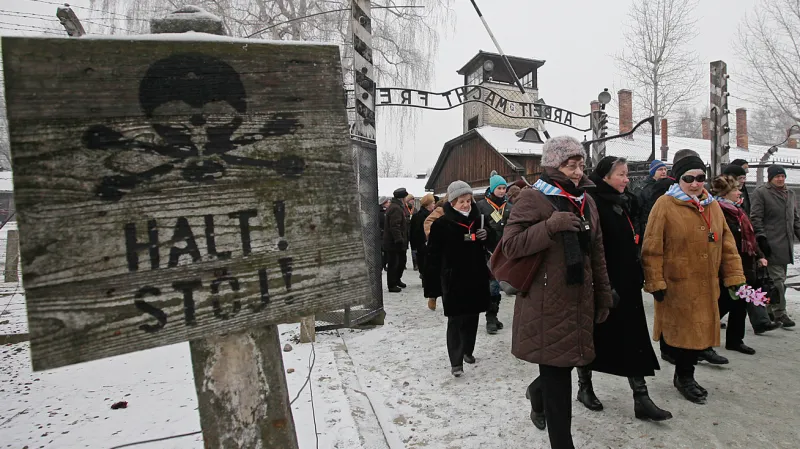 V Osvětimi si připomněli 69. výročí osvobození vyhlazovacího tábora