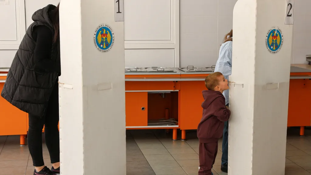 Moldavané hlasovali ve volbách