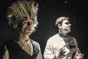 Přirození vás změní