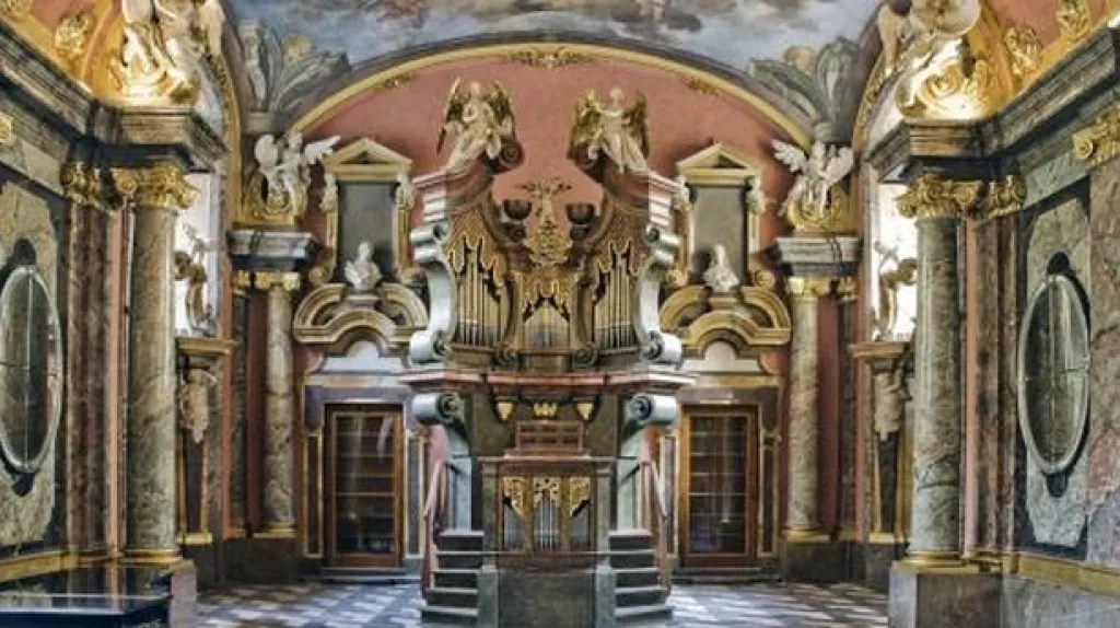 Klementinum / Zrcadlová kaple