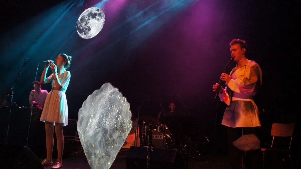 Floex s kapelou v pražském Paláci Akropolis