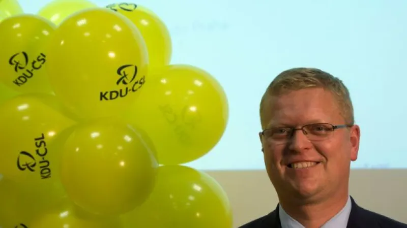 Brífink Pavla Bělobrádka