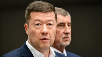 Tomio Okamura (SPD) a Andrej Babiš (ANO)