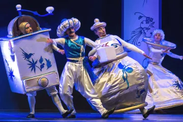 V Baletu o kávě tančí konvice, cukřenka i mlýnek 