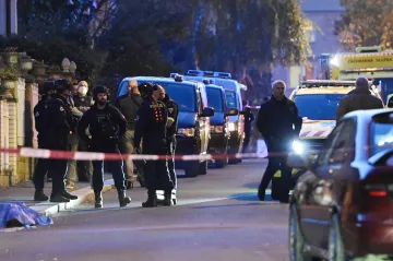 Při střelbě v pražských Strašnicích zemřel člověk. Útočník pak zřejmě spáchal sebevraždu