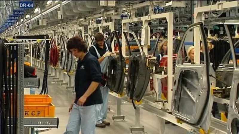 Reportáž: Prodej aut loni klesl