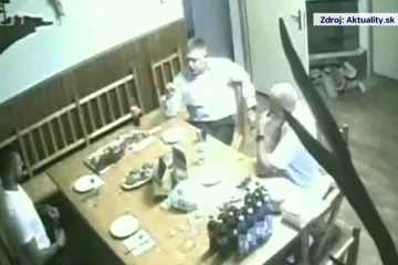 Slovenskem hýbou odposlechy z lovecké chaty. Místo pytláků zachytily Fica a právníky při poradách o korupčních kauzách