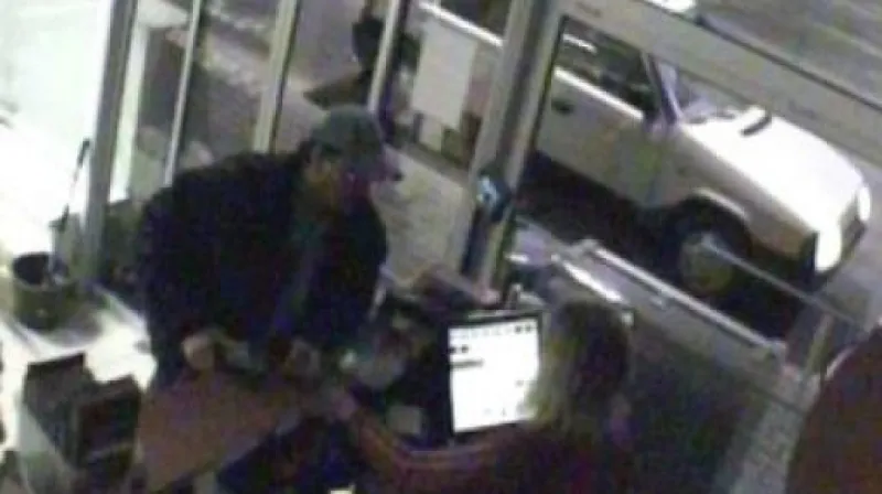 Kamerový záznam loupeže na benzínové pumpě
