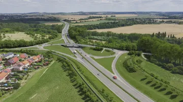 Vizualizace části obchvatu pražských městských částí Běchovice a Újezd nad Lesy a středočeských Úval