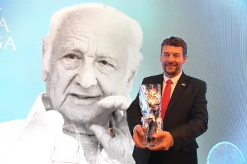 „Stojí za to bojovat o hodnoty.“ Pánek dostal Cenu Arnošta Lustiga