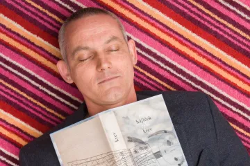 Státní cena za literaturu nebude udělena. Podle laureáta Jiřího Hájíčka se zapletla do politiky