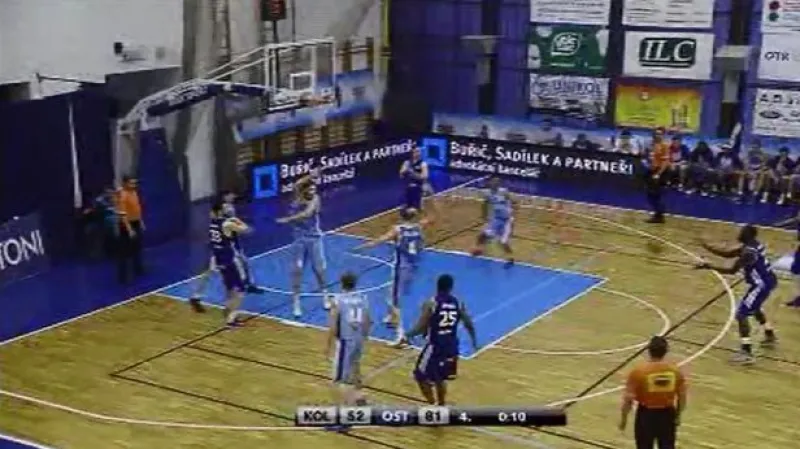 Ostravští basketbalisté srovnali stav série s Kolínem na 1:1