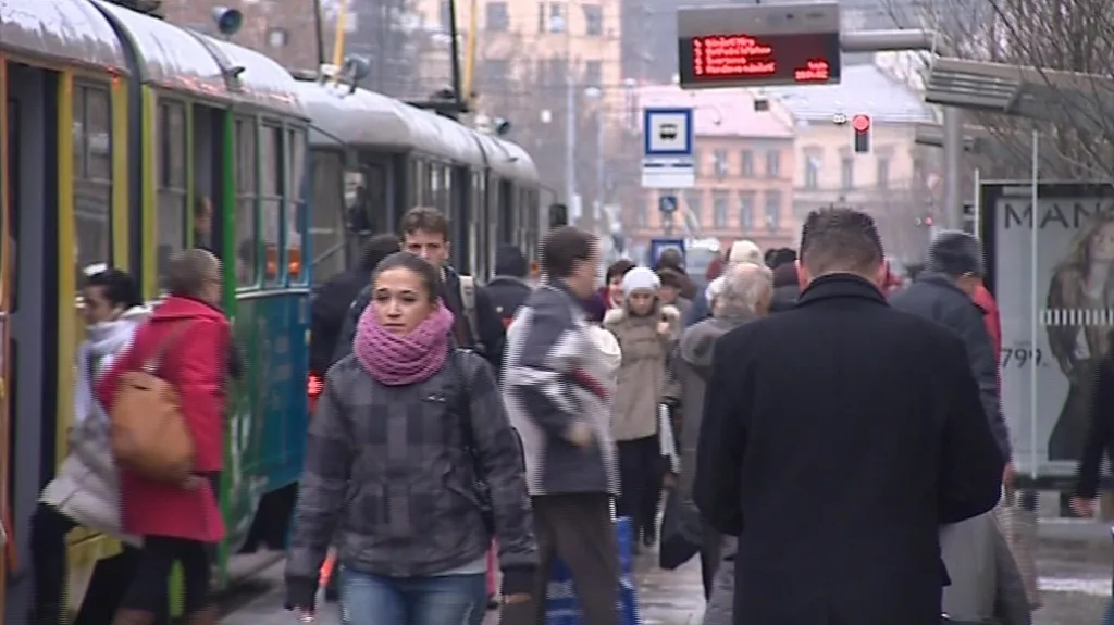 DPMB přepraví v pracovní den v průměru milion cestujících